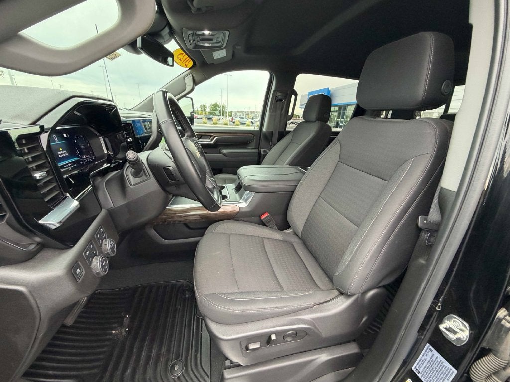 2025 Chevrolet Silverado 3500 HD LT