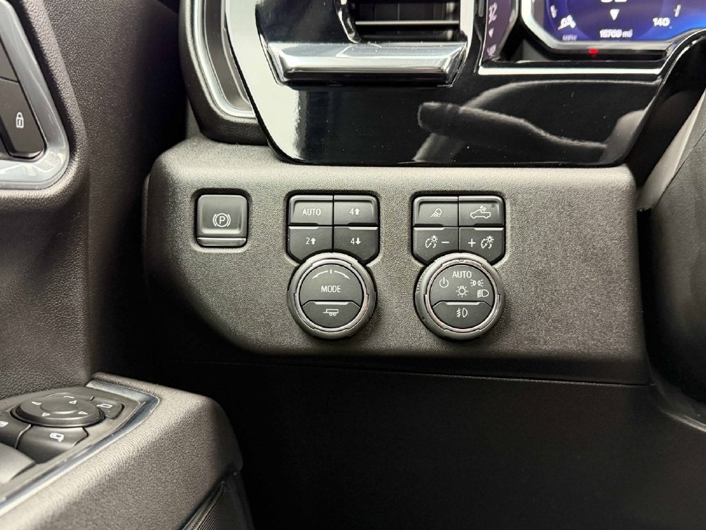 2025 Chevrolet Silverado 3500 HD LT