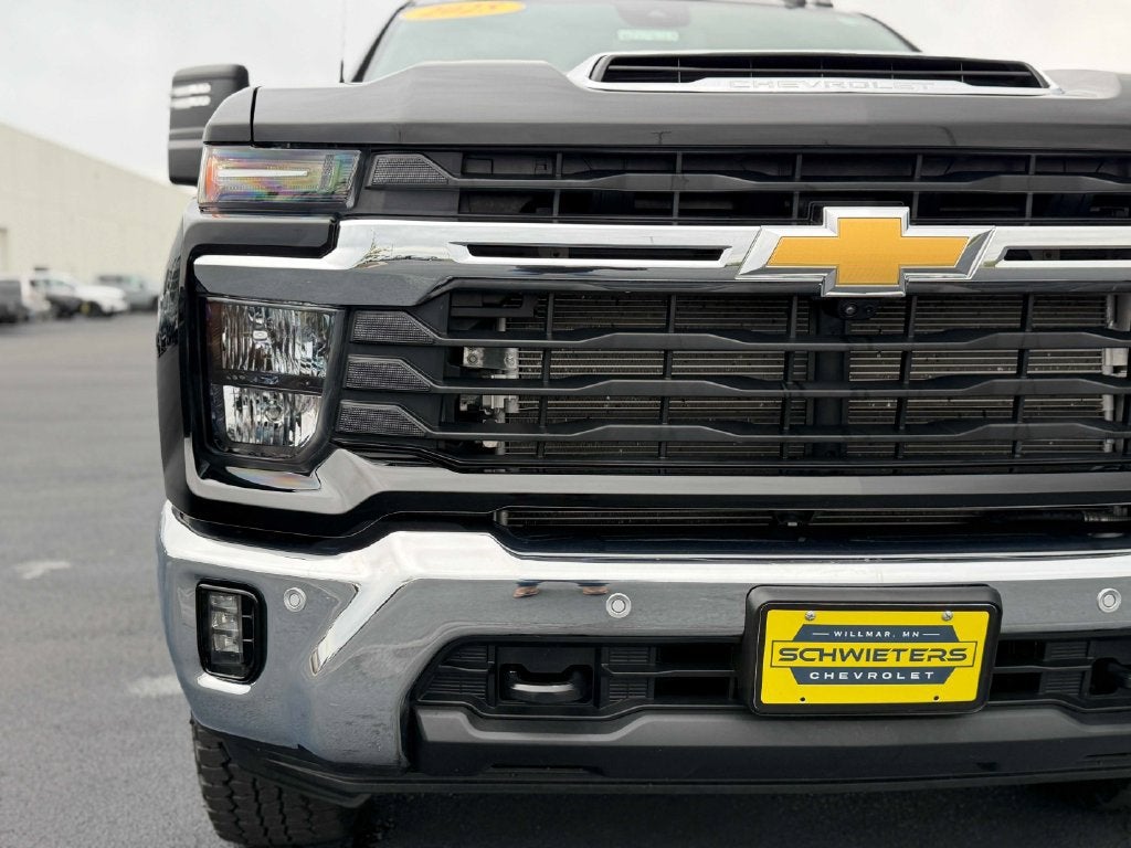 2025 Chevrolet Silverado 3500 HD LT