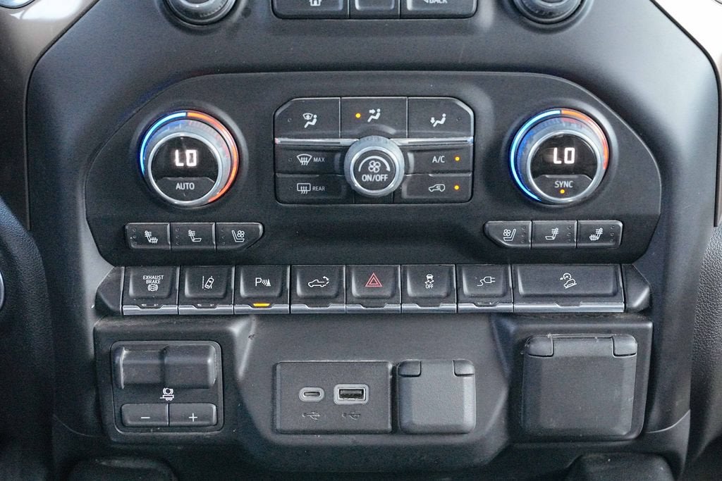 2022 Chevrolet Silverado 3500 HD High Country