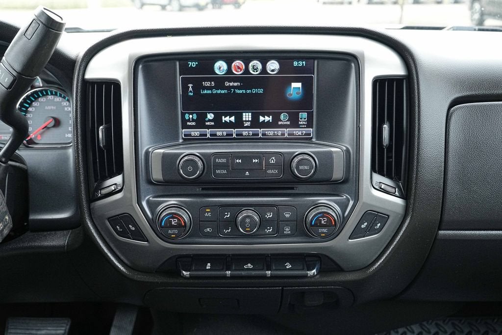 2019 Chevrolet Silverado LD LT