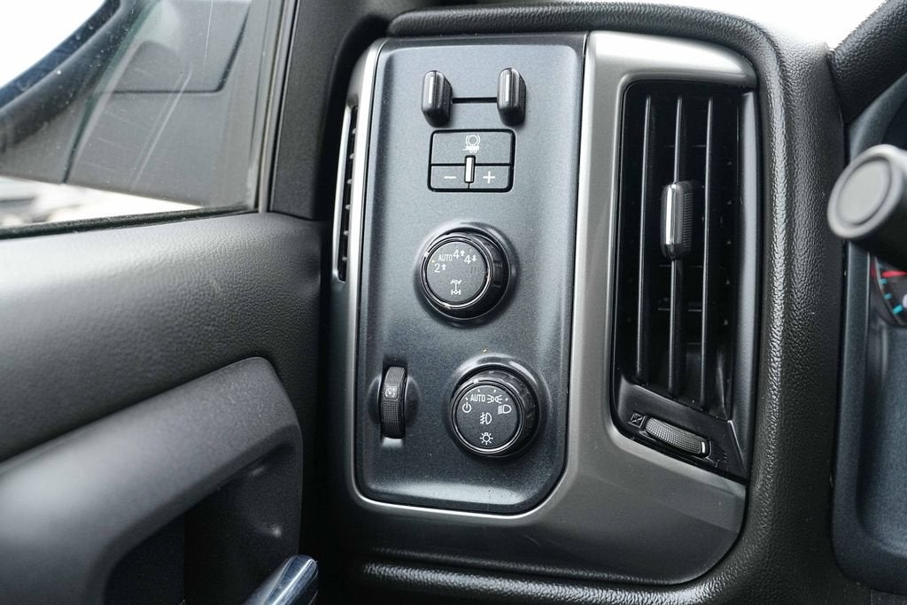 2019 Chevrolet Silverado LD LT