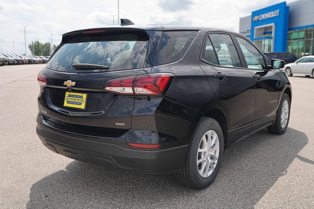 2022 Chevrolet Equinox LS
