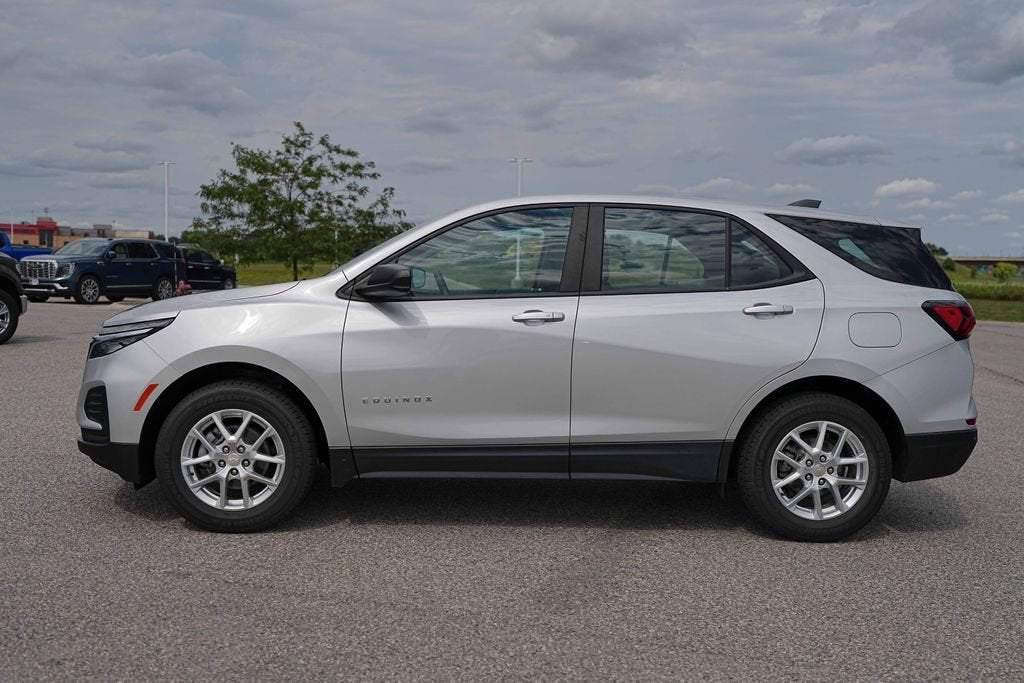 2022 Chevrolet Equinox LS