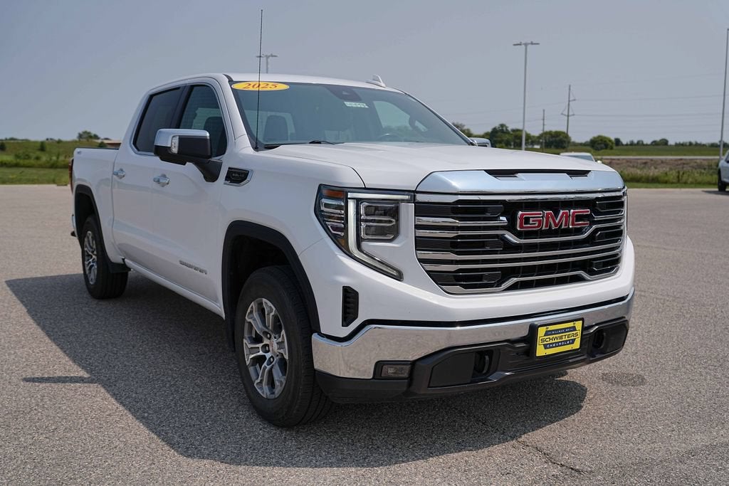 2025 GMC Sierra 1500 SLT