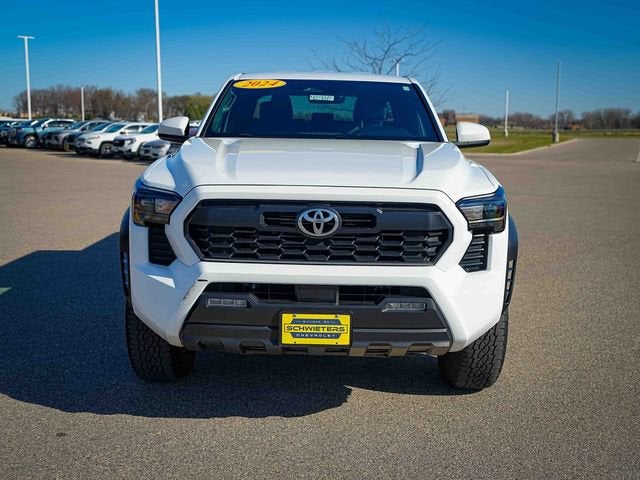 2024 Toyota Tacoma 4WD SR5