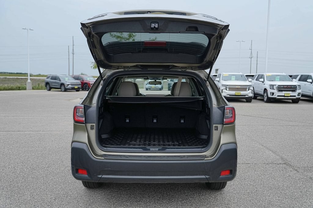2025 Subaru Outback Premium