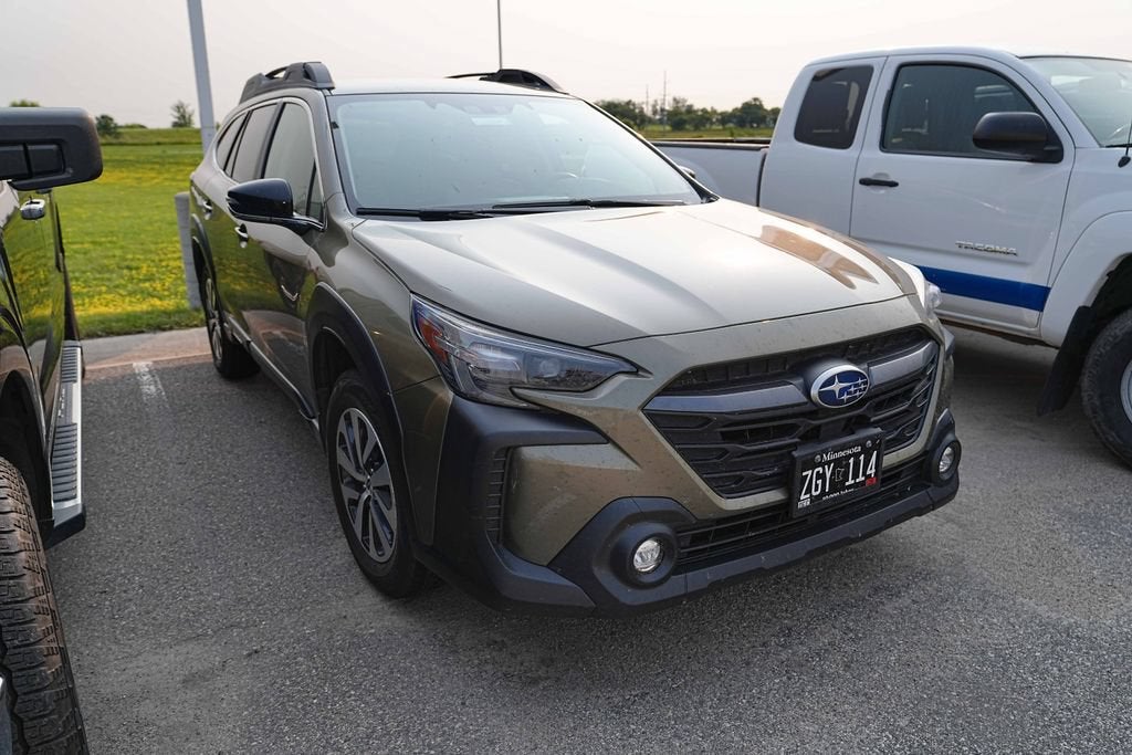 2025 Subaru Outback Premium