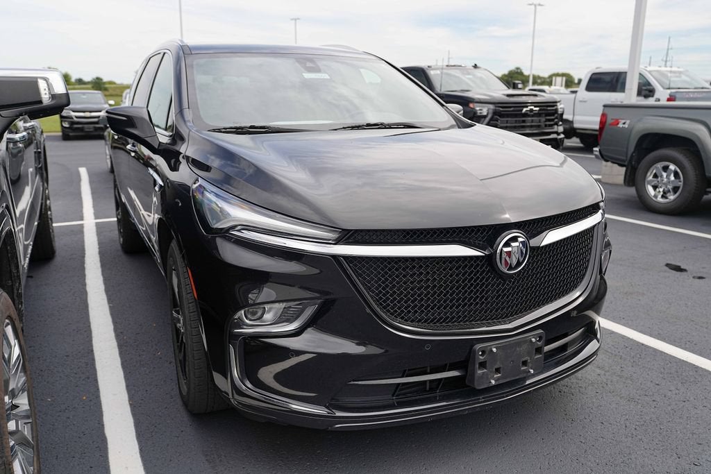 2023 Buick Enclave Essence