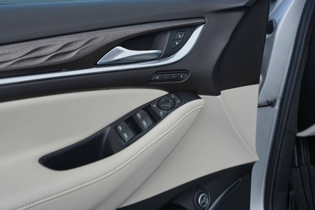 2022 Buick Enclave Avenir