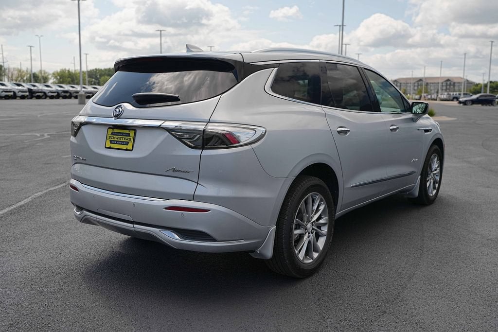 2022 Buick Enclave Avenir