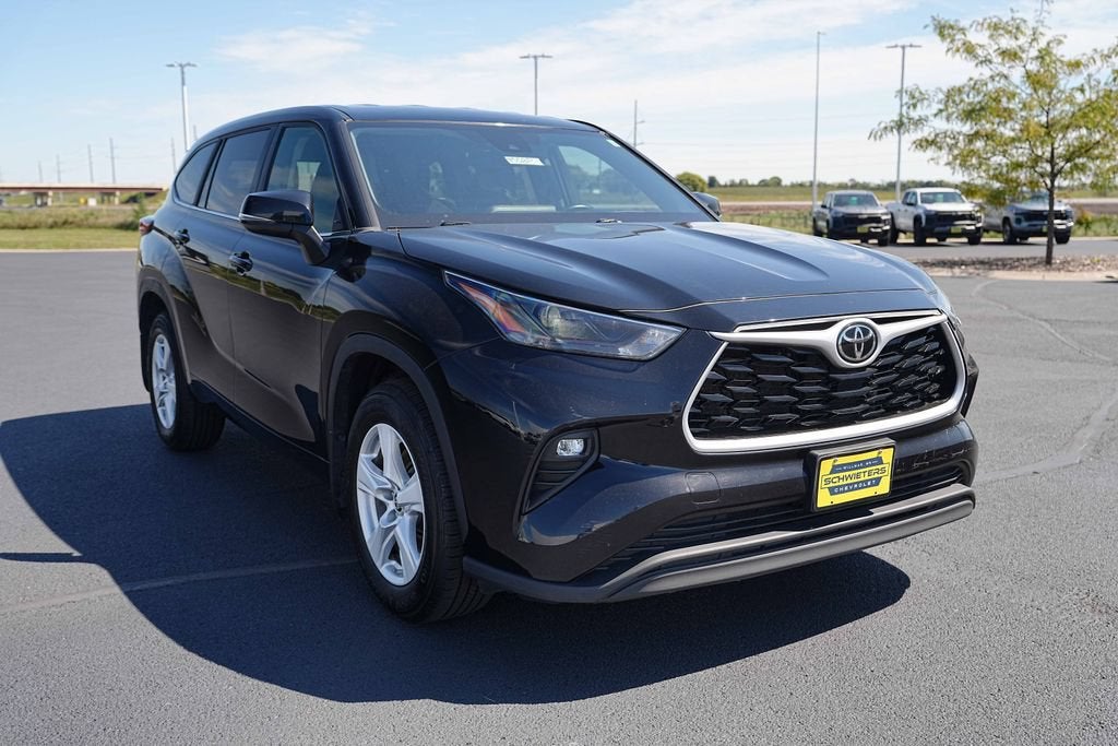 2023 Toyota Highlander L