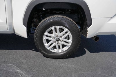 2022 Toyota Tundra 4WD SR5