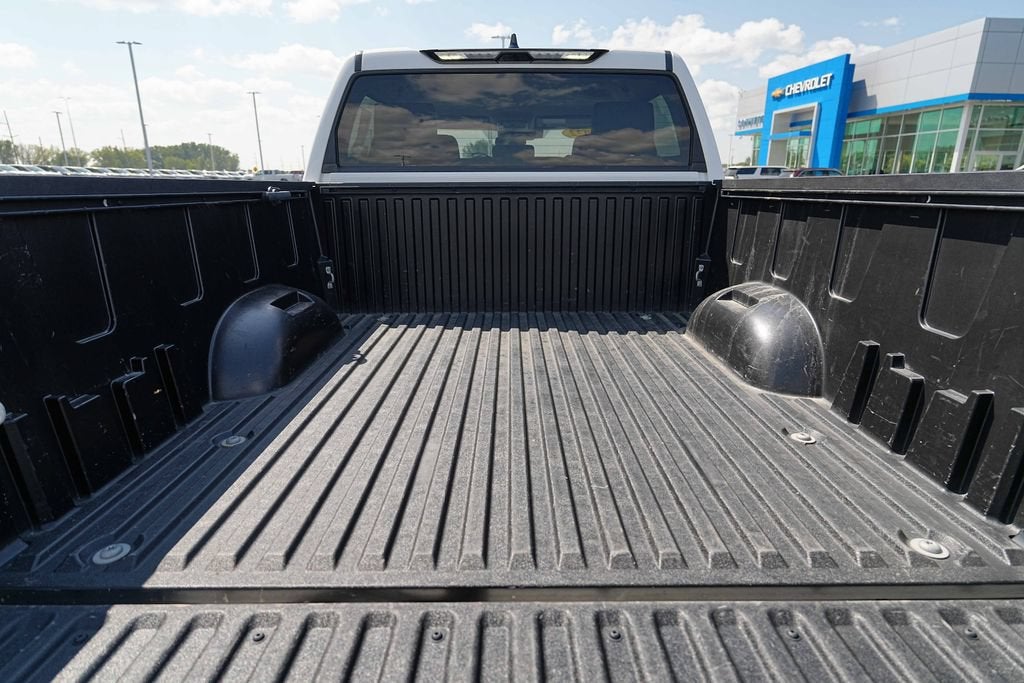 2022 Toyota Tundra 4WD SR5