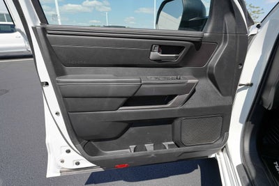 2022 Toyota Tundra 4WD SR5