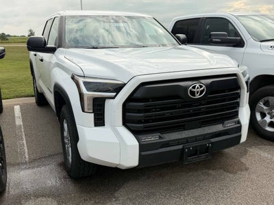 2022 Toyota Tundra 4WD SR5