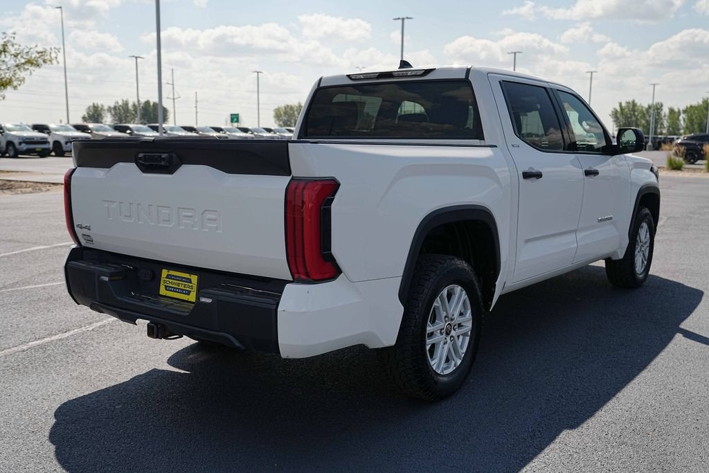 2022 Toyota Tundra 4WD SR5