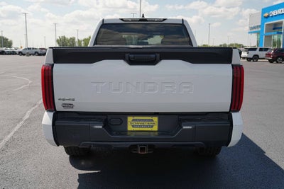 2022 Toyota Tundra 4WD SR5