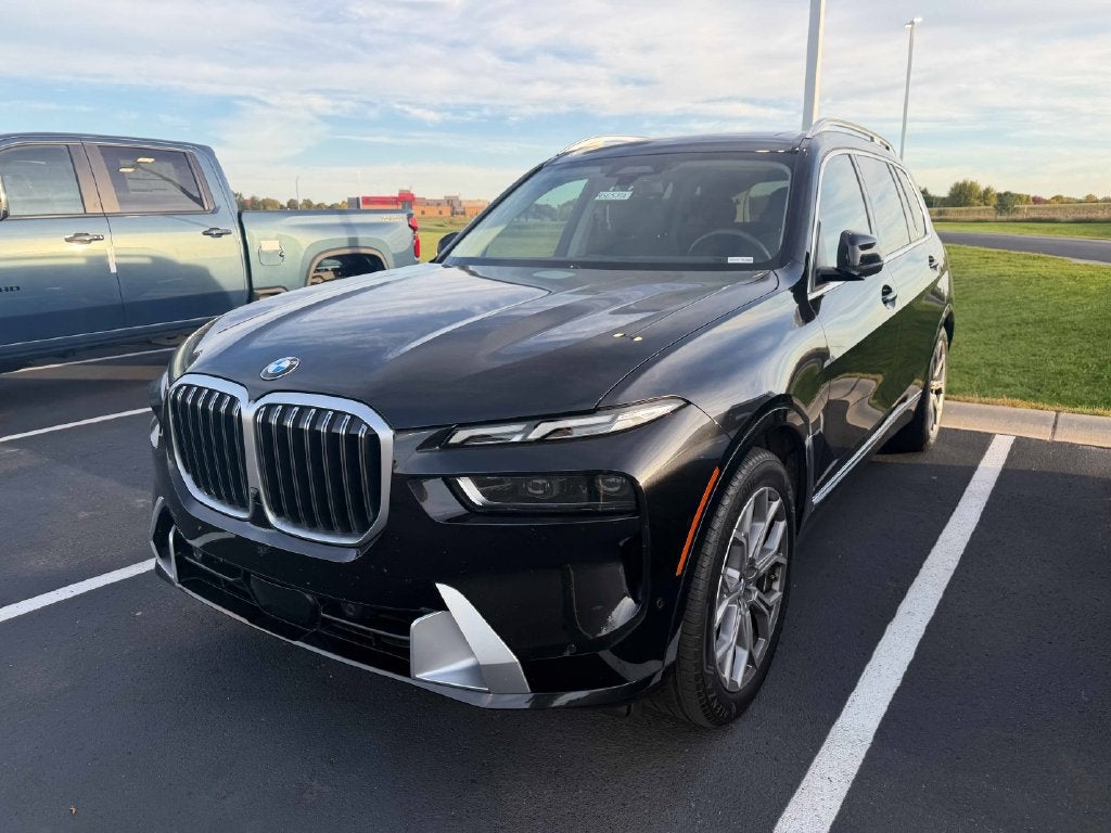 2023 BMW X7 40i