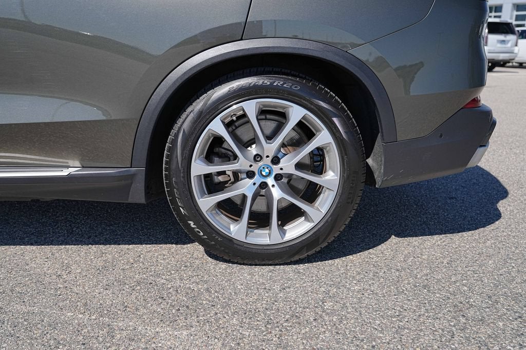 2025 BMW X5 xDrive50e