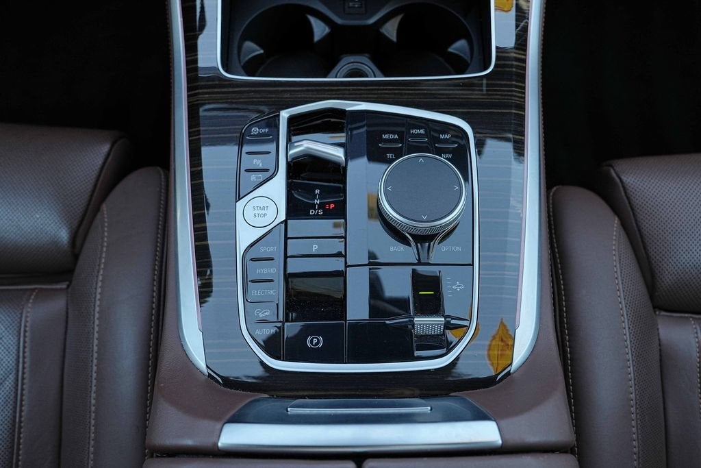 2025 BMW X5 xDrive50e