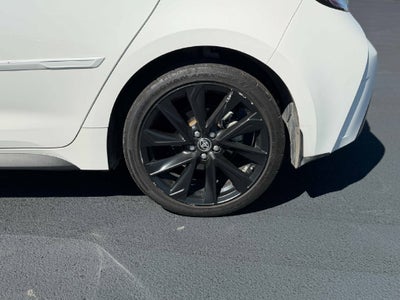 2022 Toyota Corolla Hatchback SE