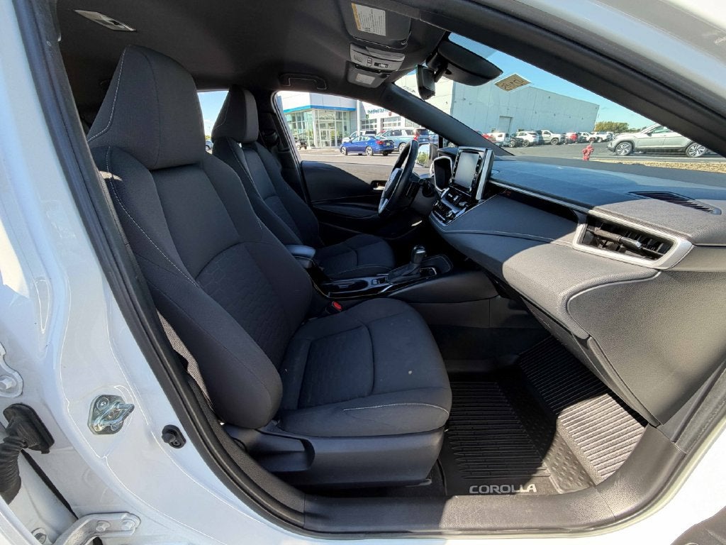 2022 Toyota Corolla Hatchback SE