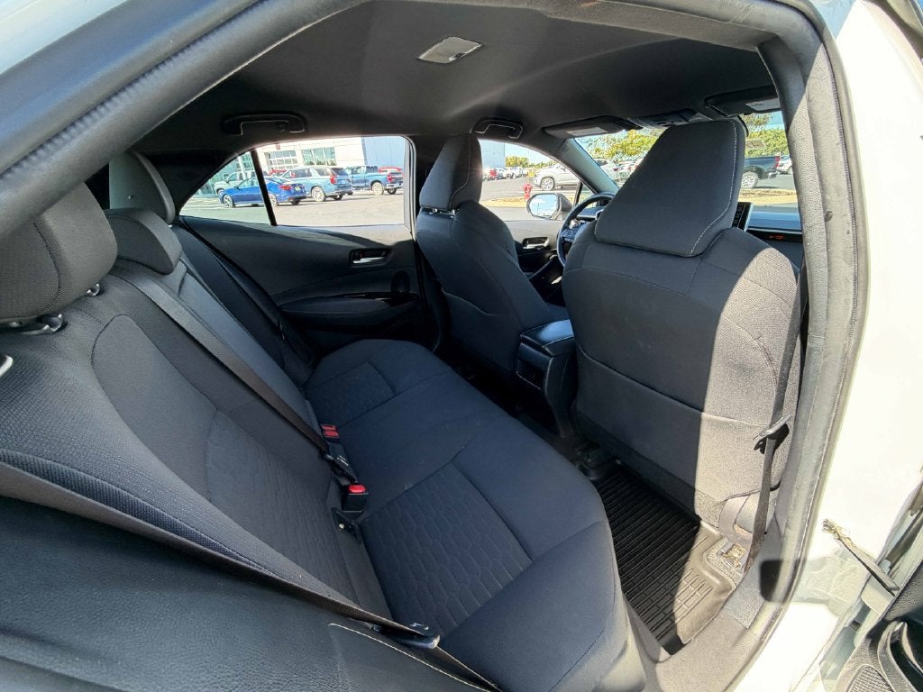 2022 Toyota Corolla Hatchback SE