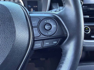 2022 Toyota Corolla Hatchback SE