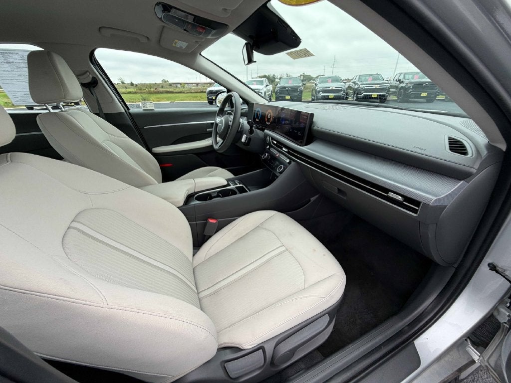 2025 Hyundai Sonata SEL