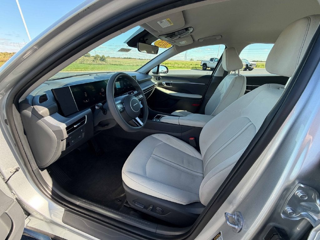 2025 Hyundai Sonata SEL