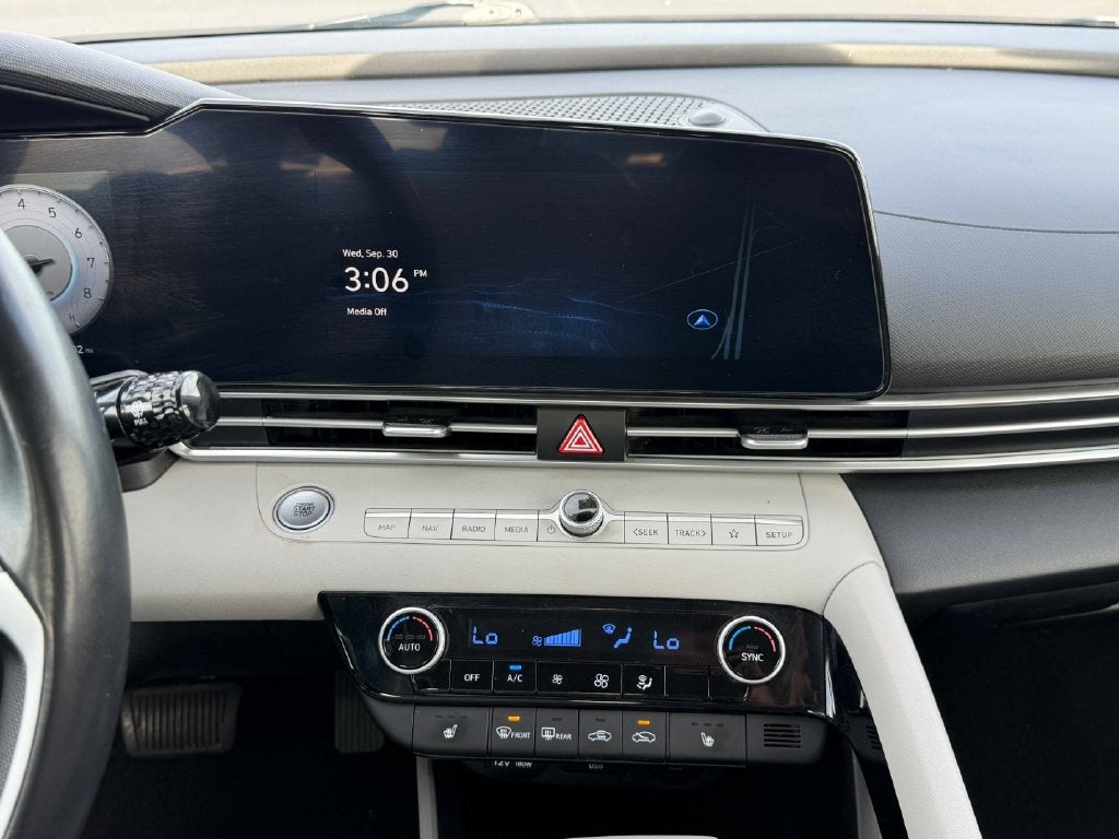 2024 Hyundai Elantra Limited