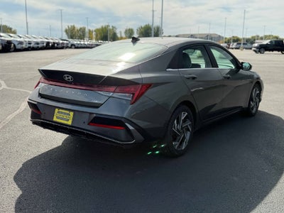 2024 Hyundai Elantra Limited