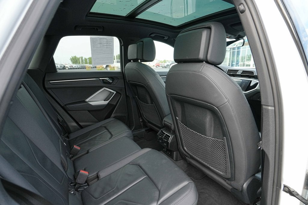 2024 Audi Q3 S line Premium