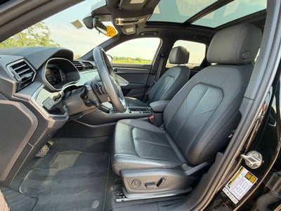 2025 Audi Q3 S line Premium