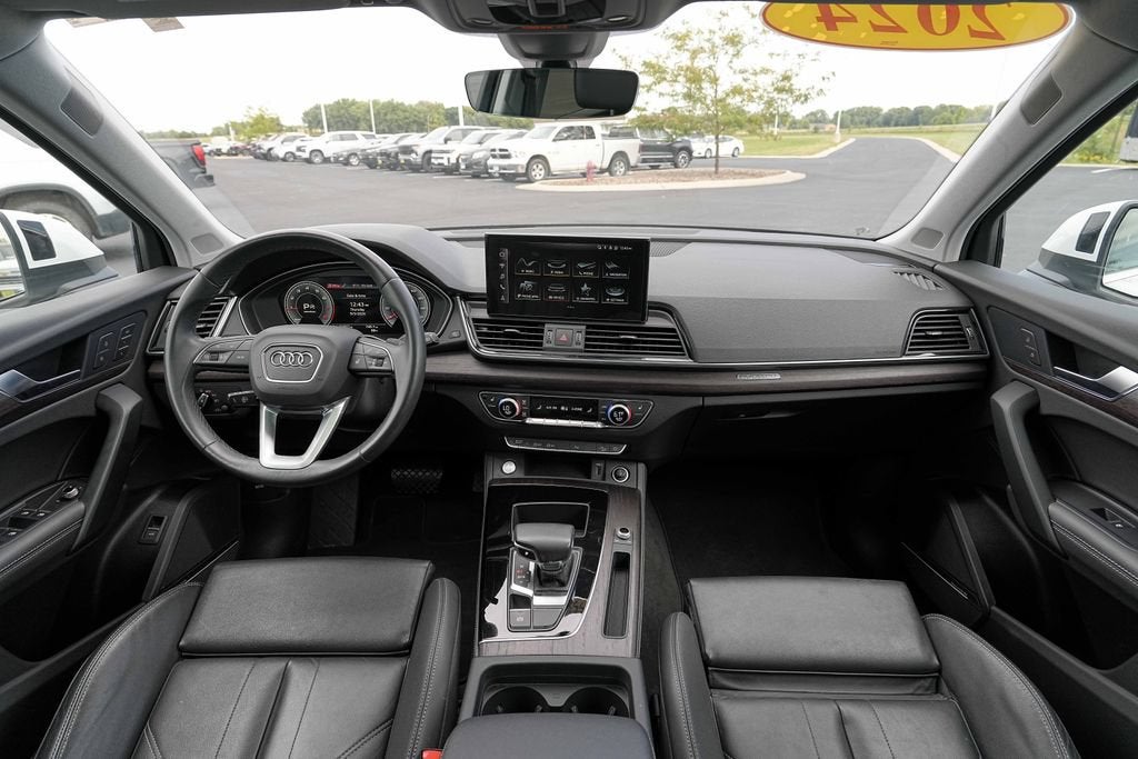2024 Audi Q5 S line Premium Plus