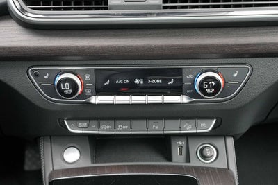 2024 Audi Q5 S line Premium Plus