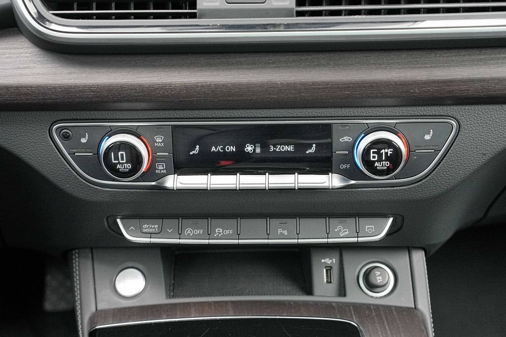 2024 Audi Q5 S line Premium Plus