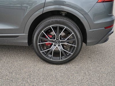 2019 Audi Q8 Prestige