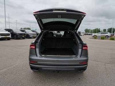 2019 Audi Q8 Prestige