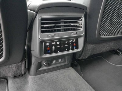 2019 Audi Q8 Prestige