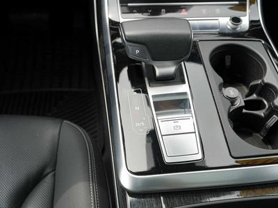 2019 Audi Q8 Prestige