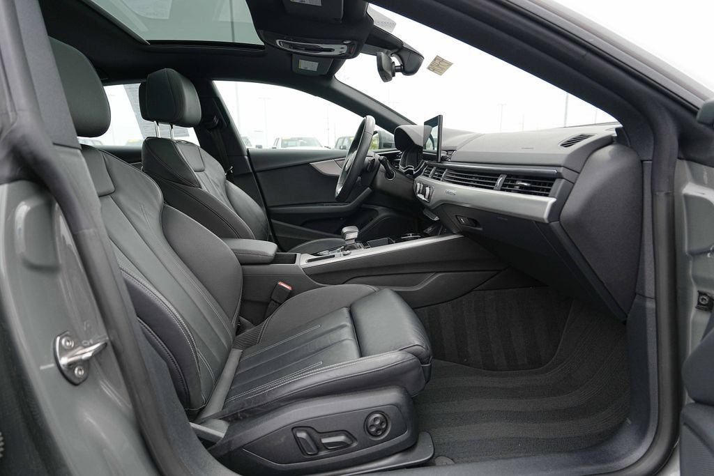 2025 Audi A5 Sportback S line Premium