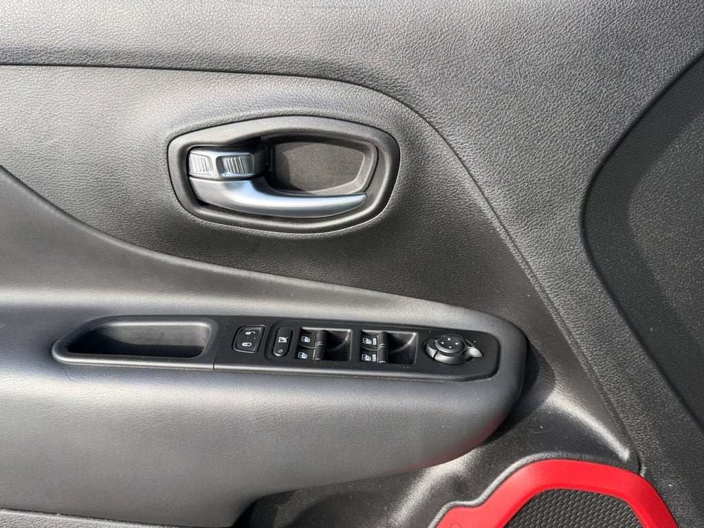 2020 Jeep Renegade Trailhawk