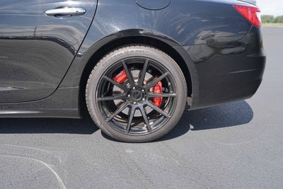2017 Maserati Quattroporte GTS GranLusso