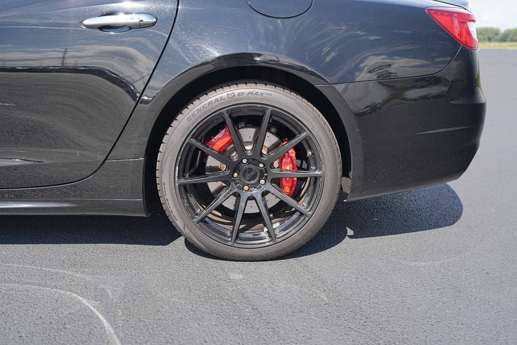 2017 Maserati Quattroporte GTS GranLusso