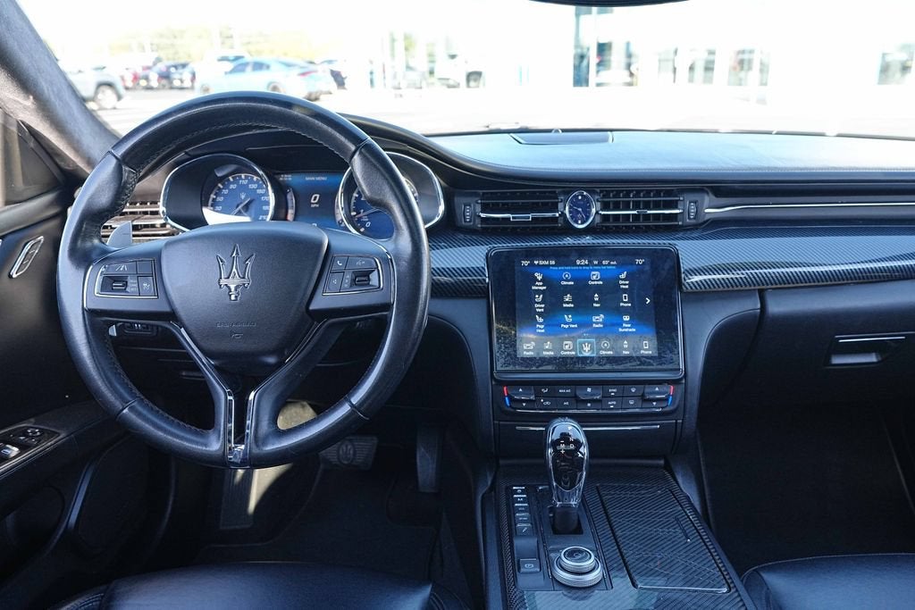 2017 Maserati Quattroporte GTS GranLusso