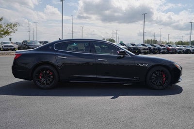 2017 Maserati Quattroporte GTS GranLusso