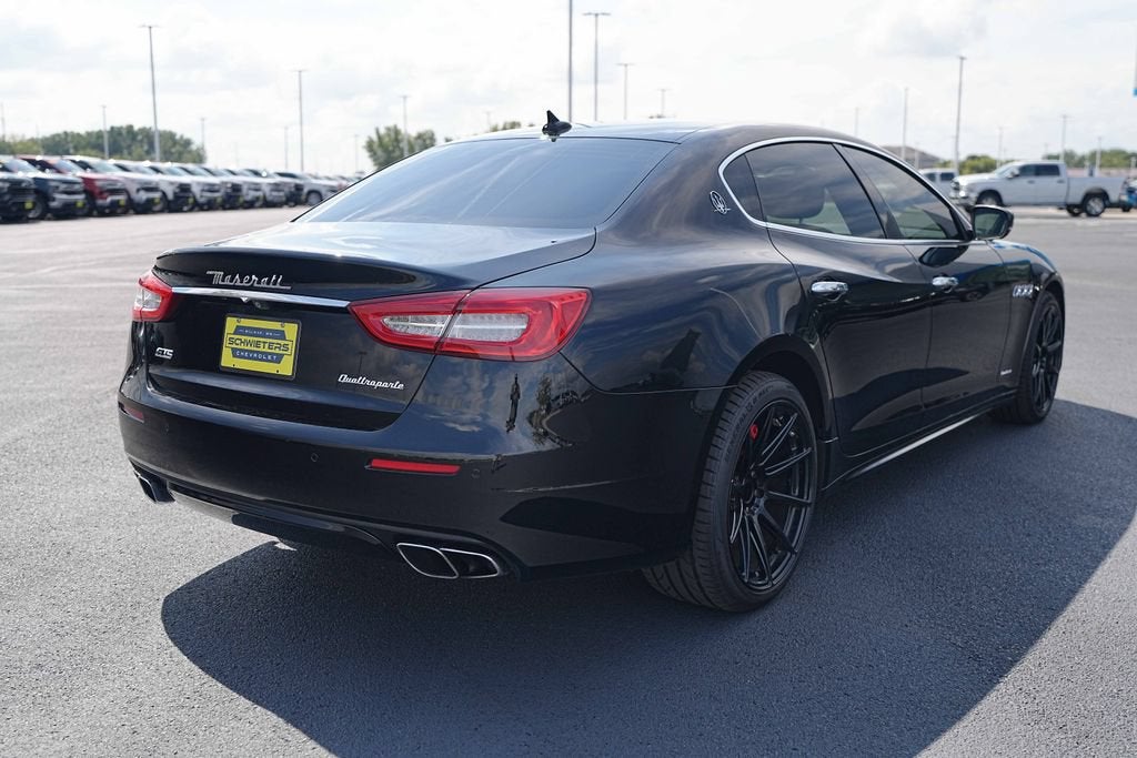 2017 Maserati Quattroporte GTS GranLusso
