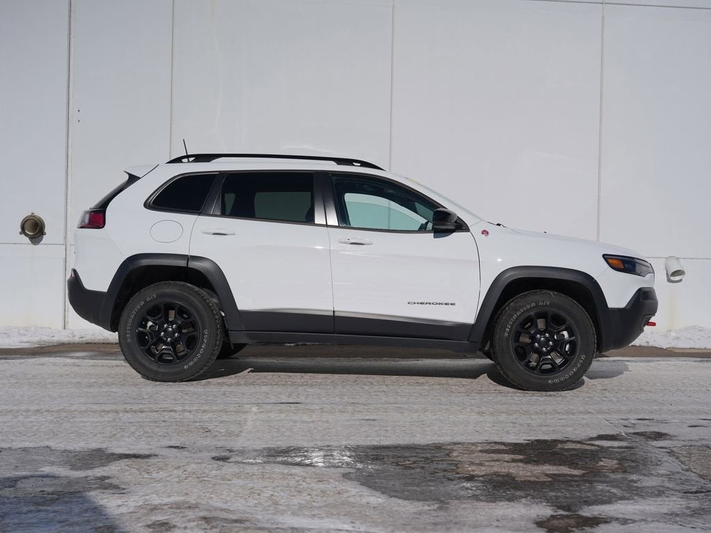2022 Jeep Cherokee Trailhawk